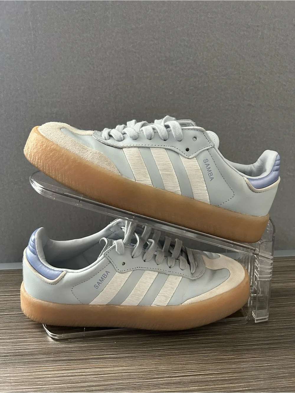 Adidas originals Women's SAMBAE Sneakers Halo Blue GUM suede IG1953 Size 8